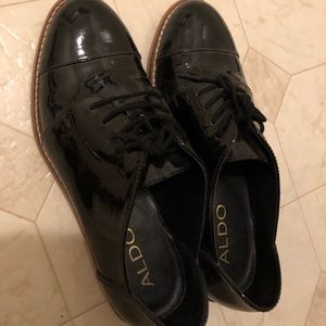 Aldo size 6 loafer